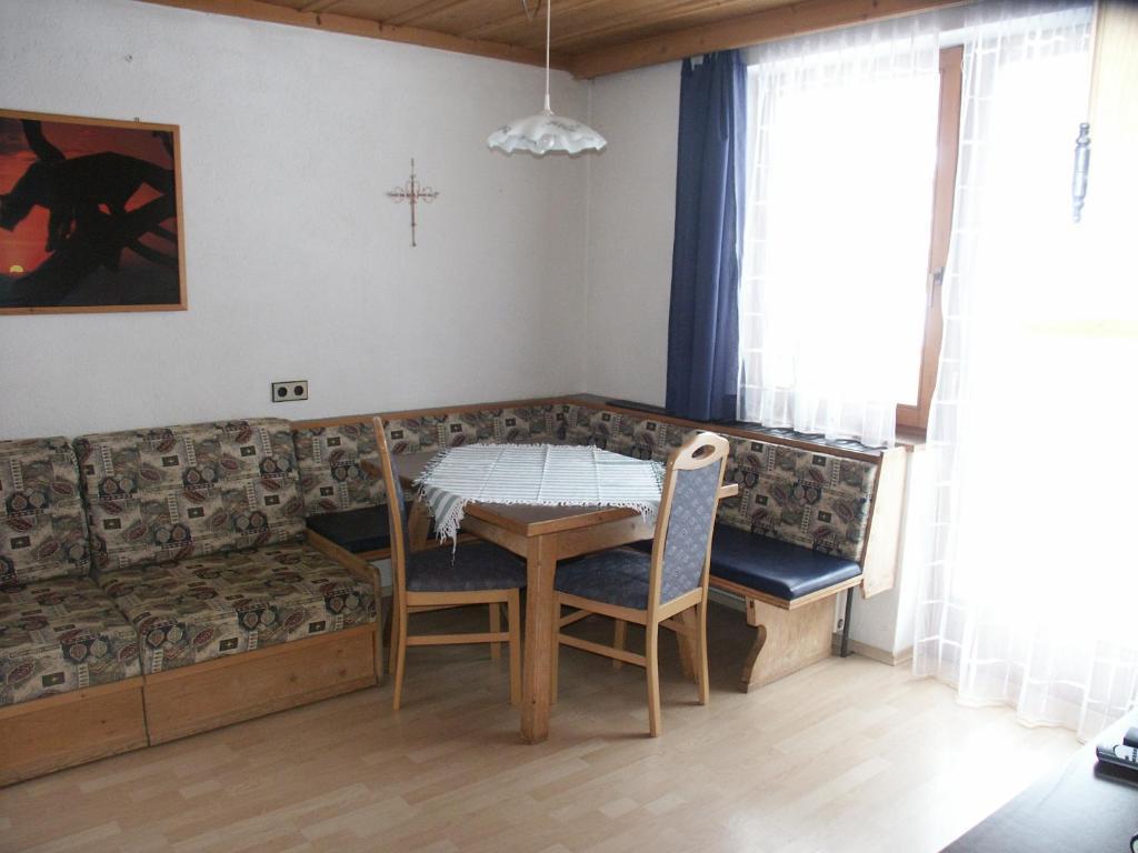 Ferienwohnungen Steidl Innervillgraten Room photo